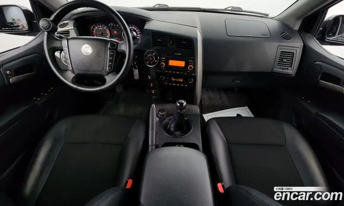 SsangYong Korando 2014 2.0 Механическая в Москве № 25434, фото 17