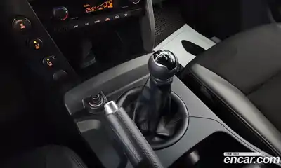 SsangYong Korando 2014 2.0 Механическая в Москве № 25434, миниатюра 2