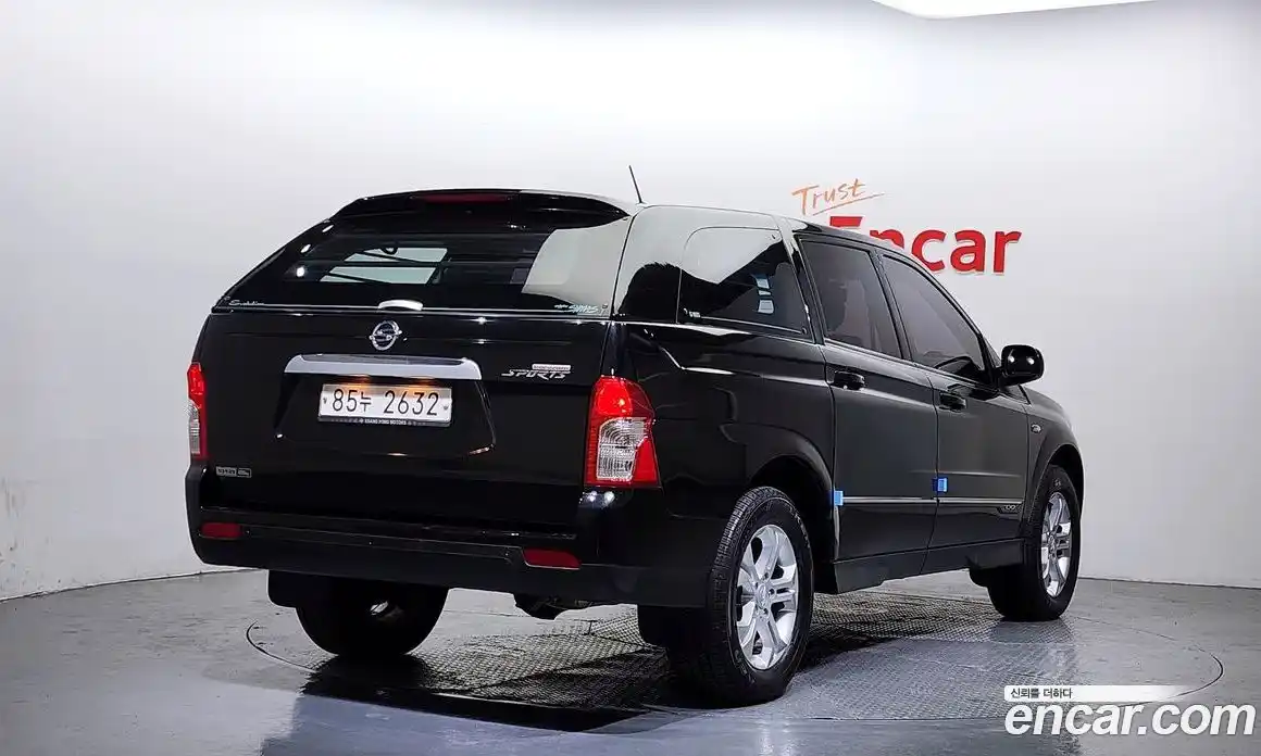SsangYong Korando 2014 2.0 Механическая в Москве № 25434, фото 6
