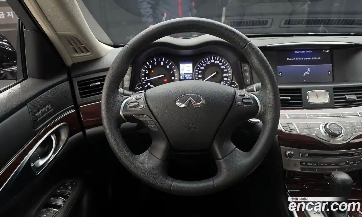 Infiniti Q70 2018 3.7 Автомат в Москве № 256124, фото 15