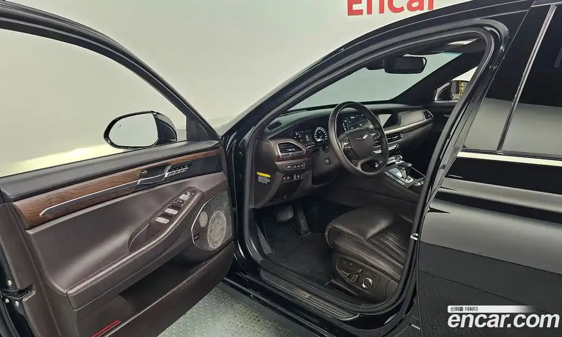 Genesis G90 2020 5.0 Автомат в Москве № 27830, фото 20