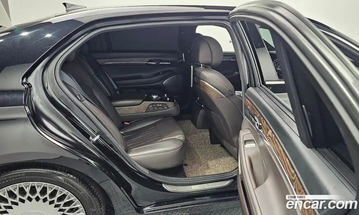 Genesis G90 2020 5.0 Автомат в Москве № 27830, фото 8