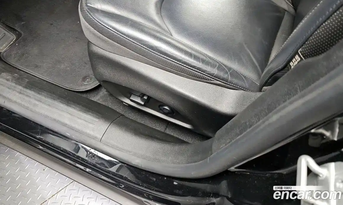 Jeep Renegade 2017 2.0 Автомат в Москве № 278445, фото 17