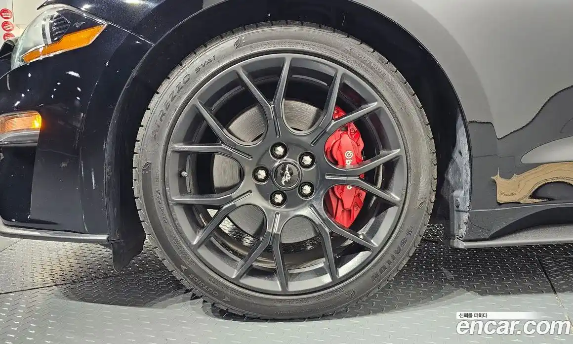 Ford Mustang 2020 2.3 Автомат в Москве № 280496, фото 3