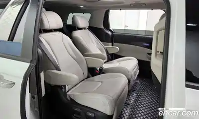 Kia Canival 2023 3.5 Автомат в Москве № 287808, миниатюра 12