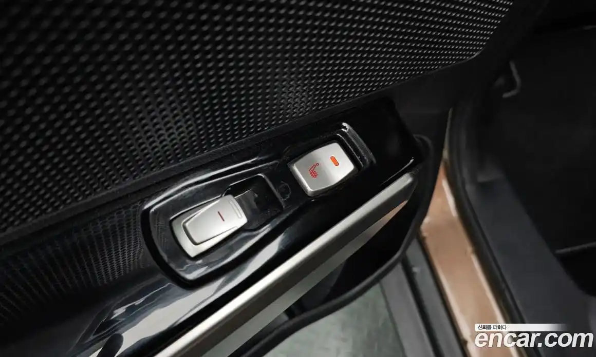 SsangYong TIBOLI 2016 1.6 Автомат в Москве № 29572, фото 5