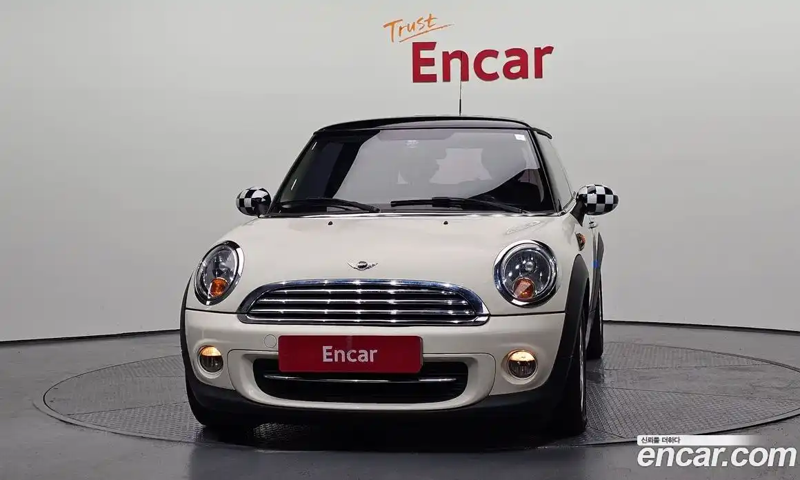 Mini Cooper 2013 1.6 Автомат в Москве № 299644, фото 1