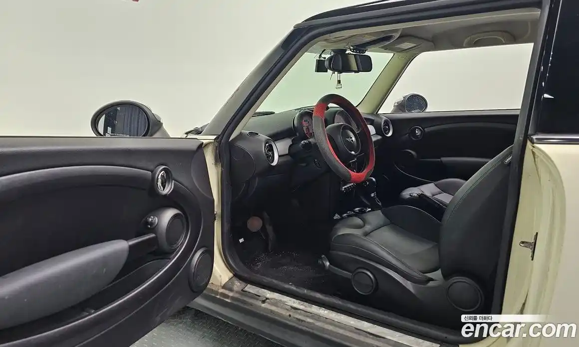 Mini Cooper 2013 1.6 Автомат в Москве № 299644, фото 13