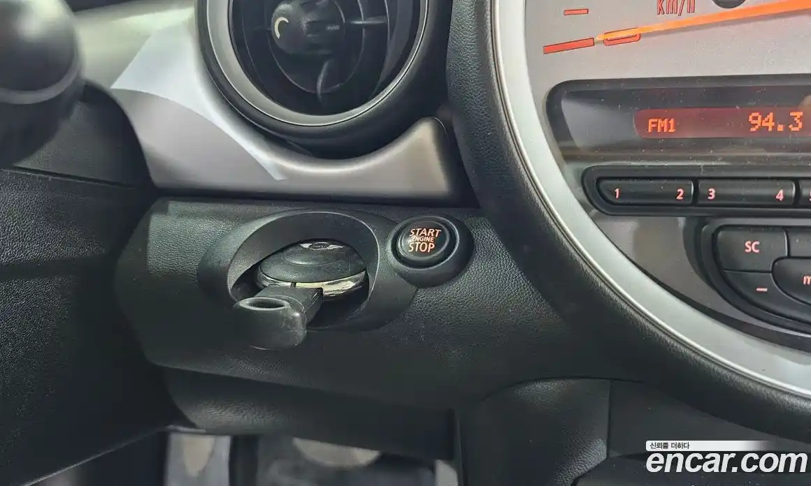 Mini Cooper 2013 1.6 Автомат в Москве № 299644, фото 16