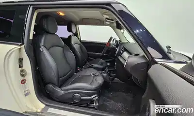 Mini Cooper 2013 1.6 Автомат в Москве № 299644, миниатюра 2