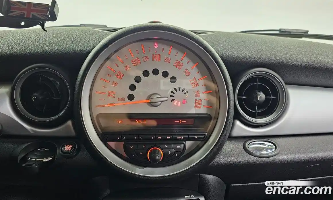 Mini Cooper 2013 1.6 Автомат в Москве № 299644, фото 3