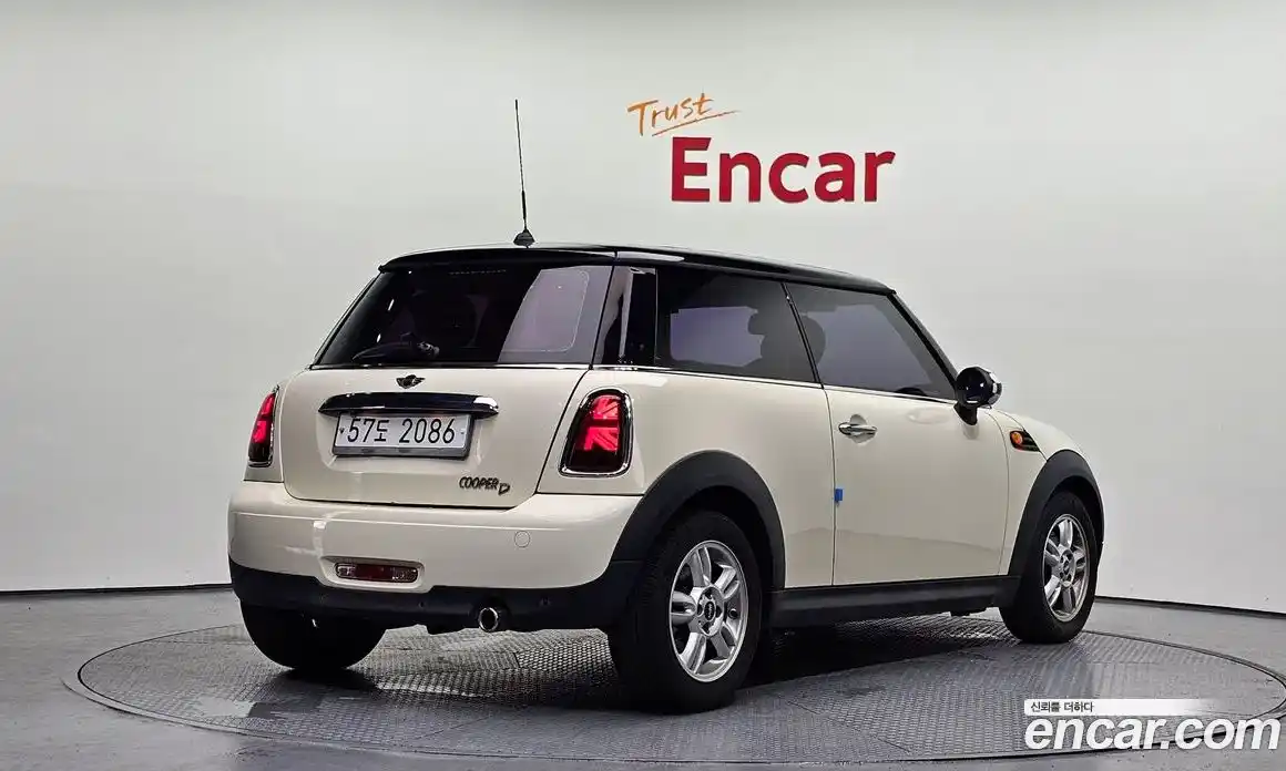 Mini Cooper 2013 1.6 Автомат в Москве № 299644, фото 5