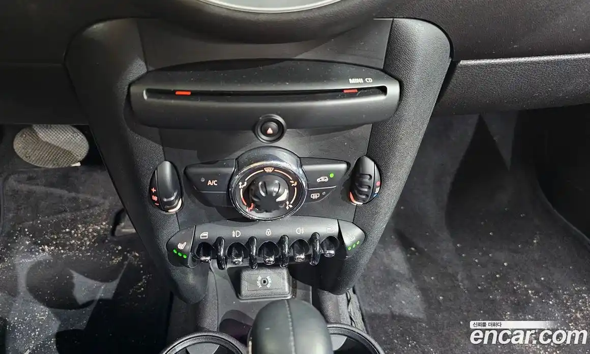 Mini Cooper 2013 1.6 Автомат в Москве № 299644, фото 8