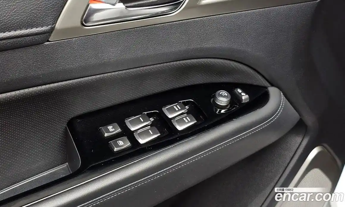 SsangYong Rexton 2018 2.2 Автомат в Москве № 30188, фото 14