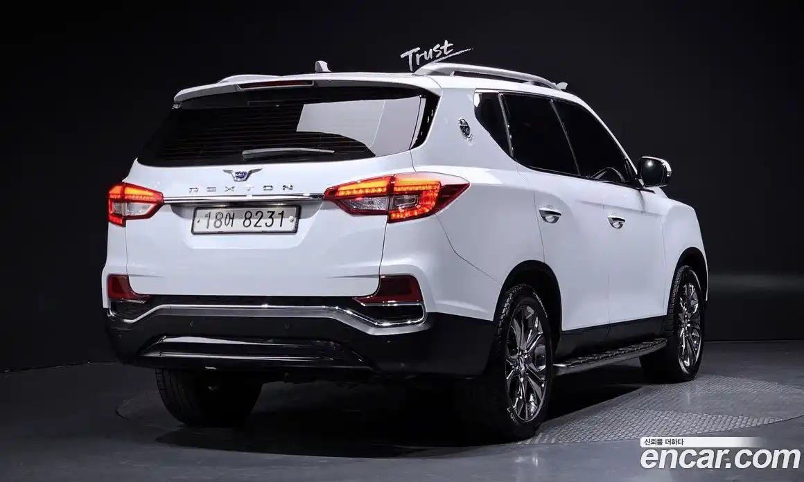 SsangYong Rexton 2018 2.2 Автомат в Москве № 30188, фото 19