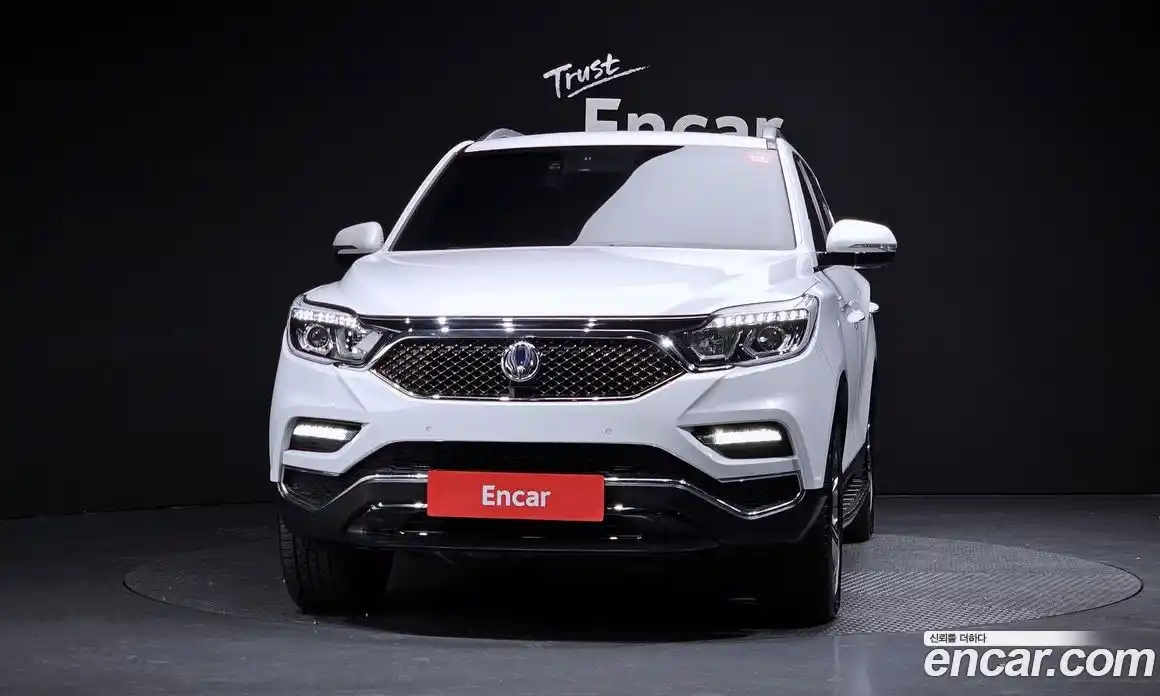 SsangYong Rexton 2018 2.2 Автомат в Москве № 30188, фото 3