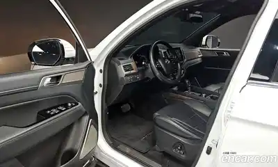 SsangYong Rexton 2018 2.2 Автомат в Москве № 30188, миниатюра 9