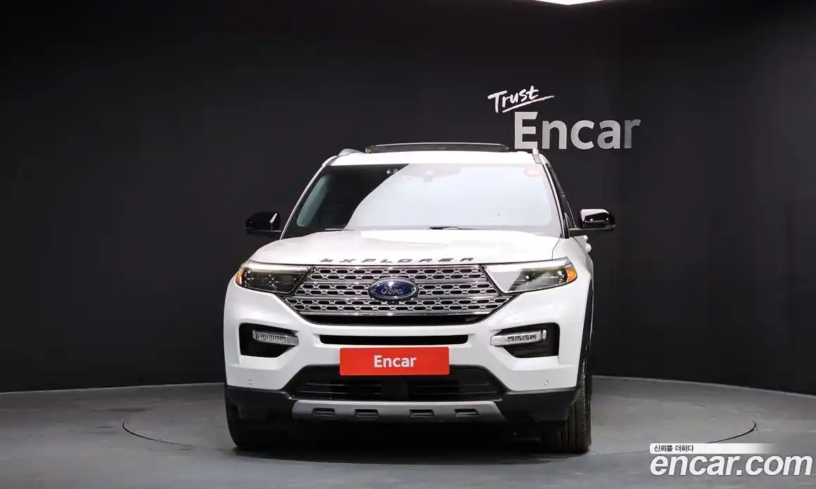 Ford Explorer 2020 2.3 Автомат в Москве № 303178, фото 3