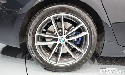 BMW 5-Series 2023 2.0 Автомат в Москве № 306585, миниатюра 2