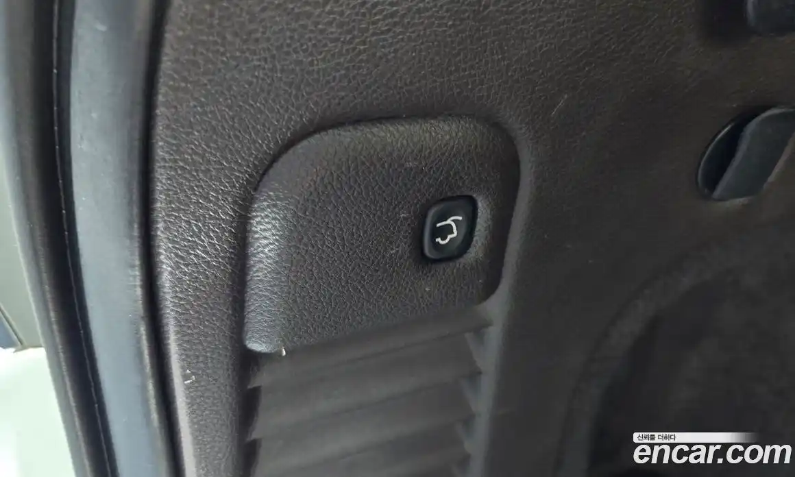 Jeep Cherokee 2016 3.0 Автомат в Москве № 318258, фото 13