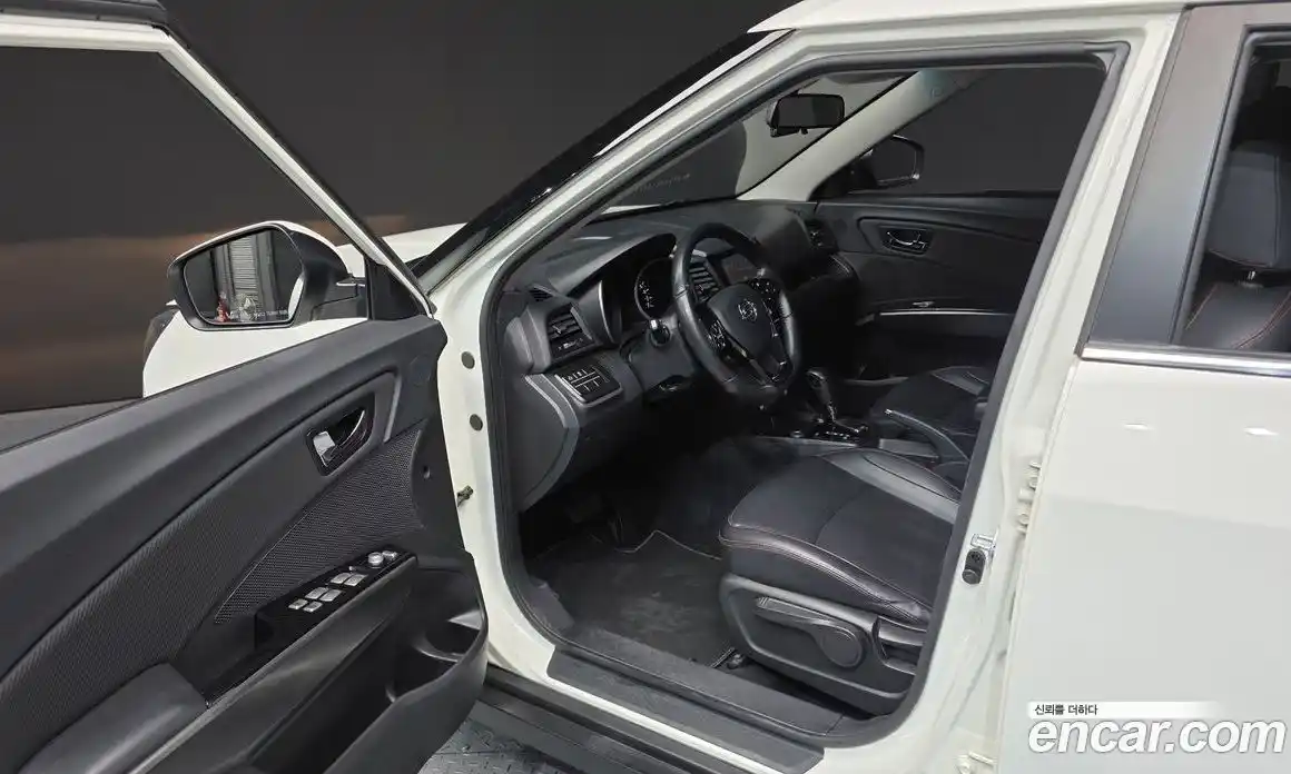 SsangYong TIBOLI 2018 1.6 Автомат в Москве № 31927, фото 19