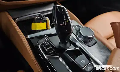 BMW 5-Series 2018 2.0 Автомат в Москве № 320329, миниатюра 12