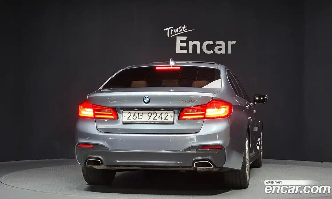 BMW 5-Series 2018 2.0 Автомат в Москве № 320329, фото 19