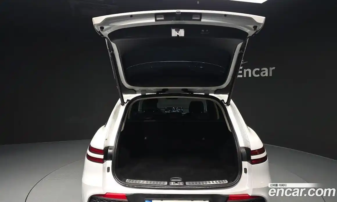 Genesis GV70 2021 2.5 Автомат в Москве № 322714, фото 4