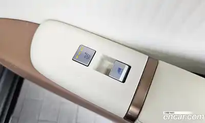 Hyundai Grandeur 2024 2.5 Автомат в Москве № 334256, миниатюра 3