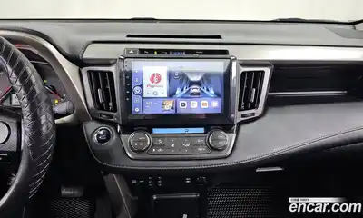 Toyota RAV4 2015 2.5 Автомат в Москве № 334681, миниатюра 4
