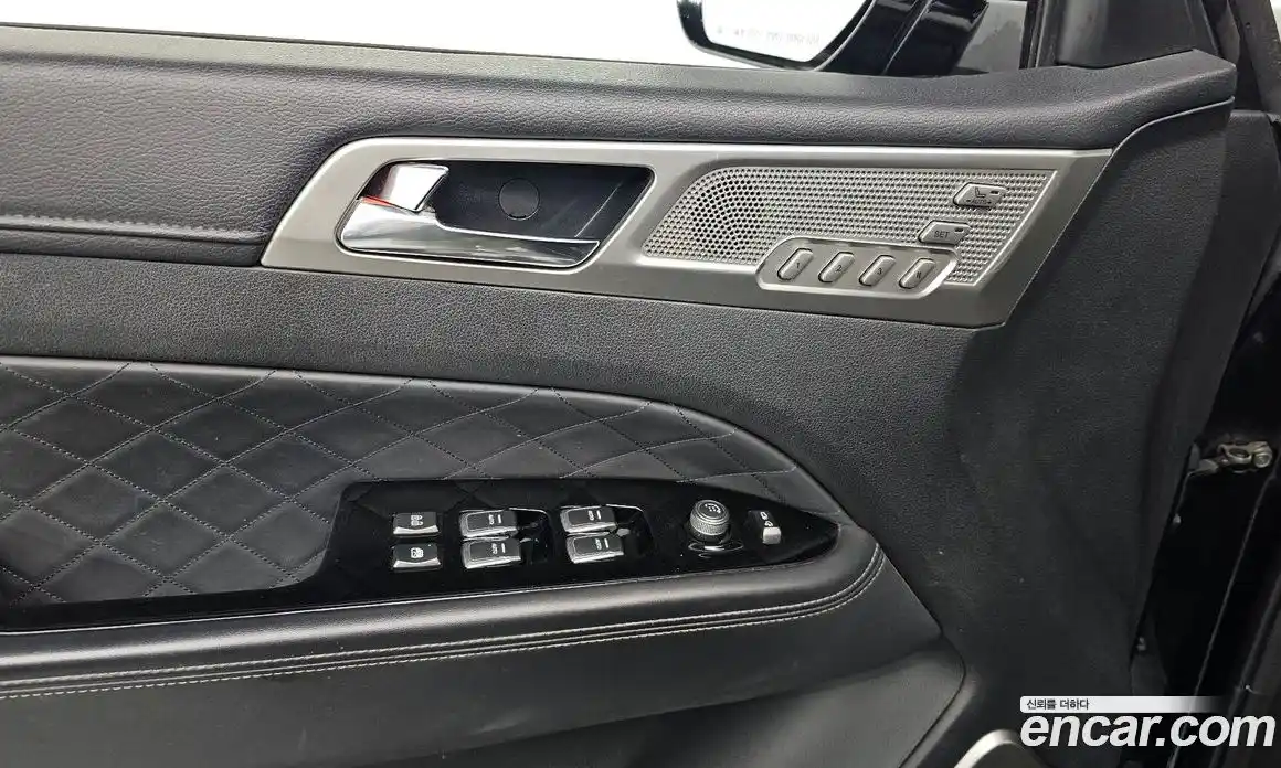 SsangYong Rexton 2018 2.2 Автомат в Москве № 33557, фото 7