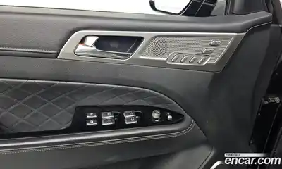 SsangYong Rexton 2018 2.2 Автомат в Москве № 33557, миниатюра 7