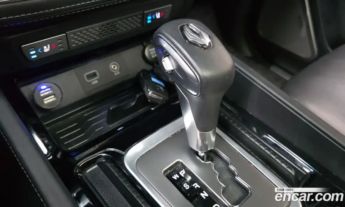 SsangYong Rexton 2019 2.2 Автомат в Москве № 36134, фото 9