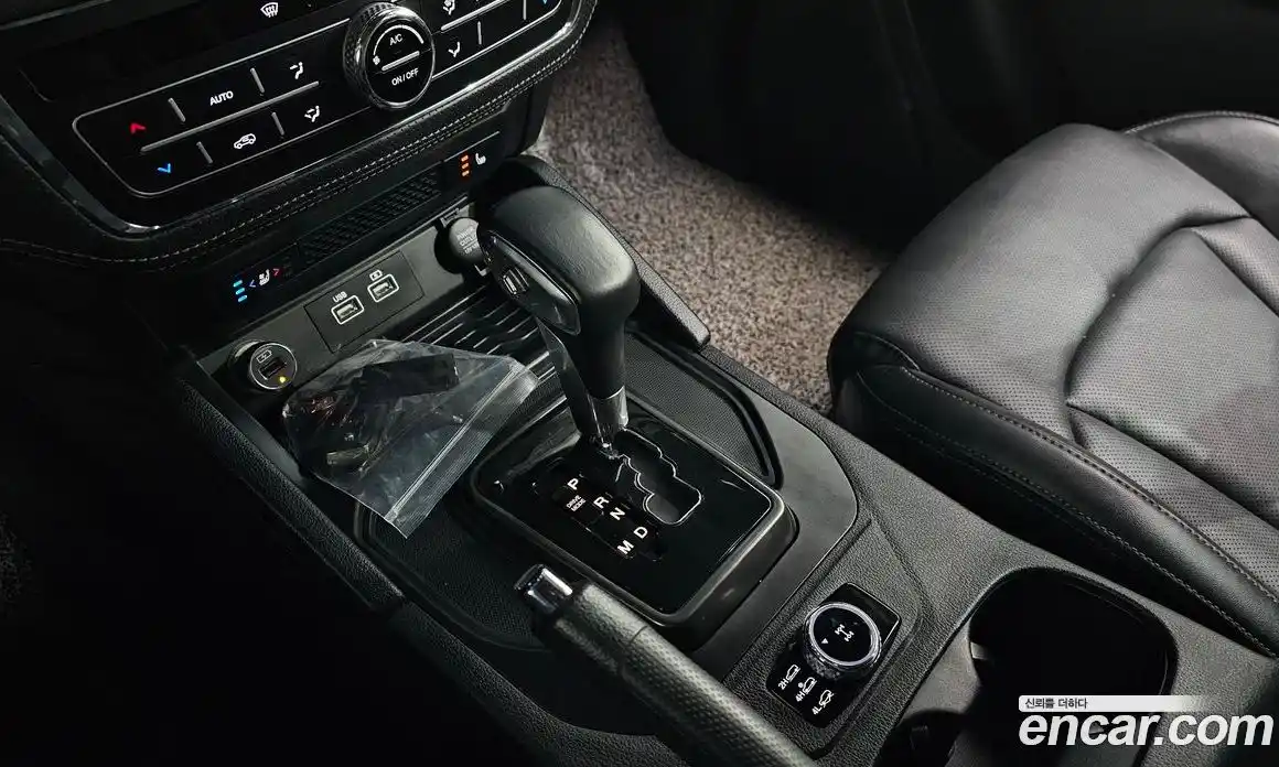 SsangYong Rexton 2023 2.2 Автомат в Москве № 36281, фото 3