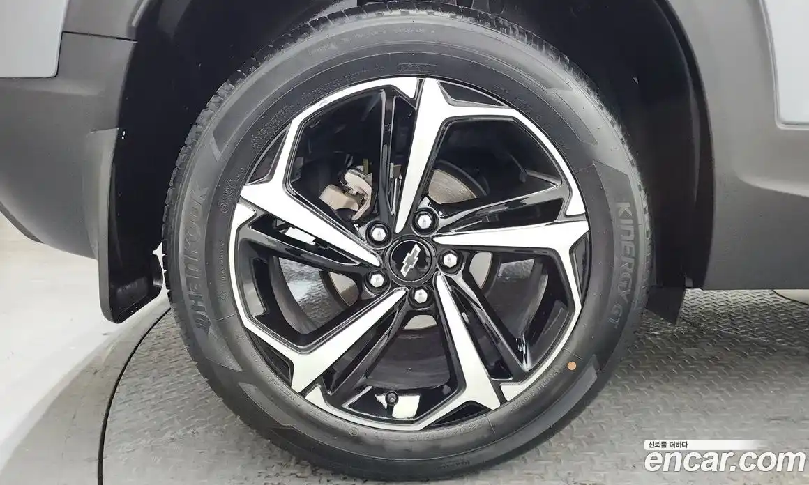 Chevrolet TrailBlazer 2022 1.3 Автомат в Москве № 37232, фото 2