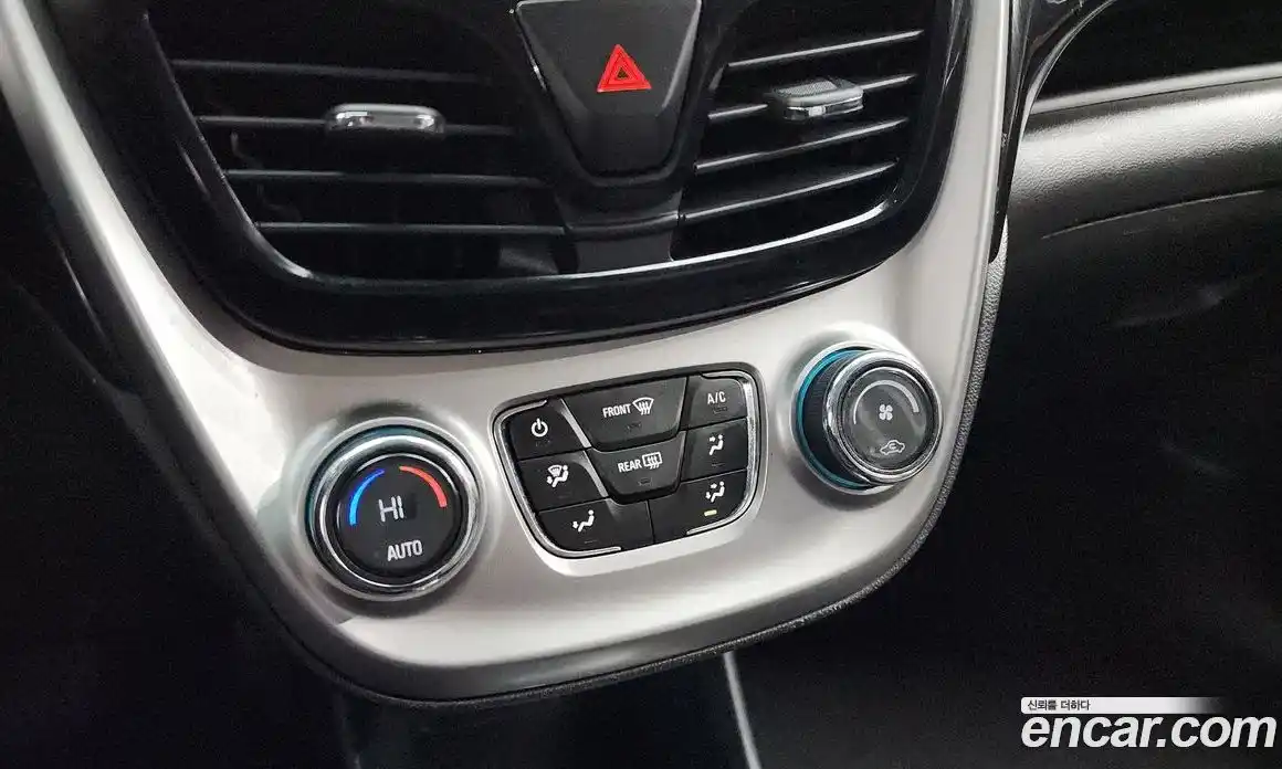 Chevrolet Spark 2018 1.0 Автомат в Москве № 37283, фото 11