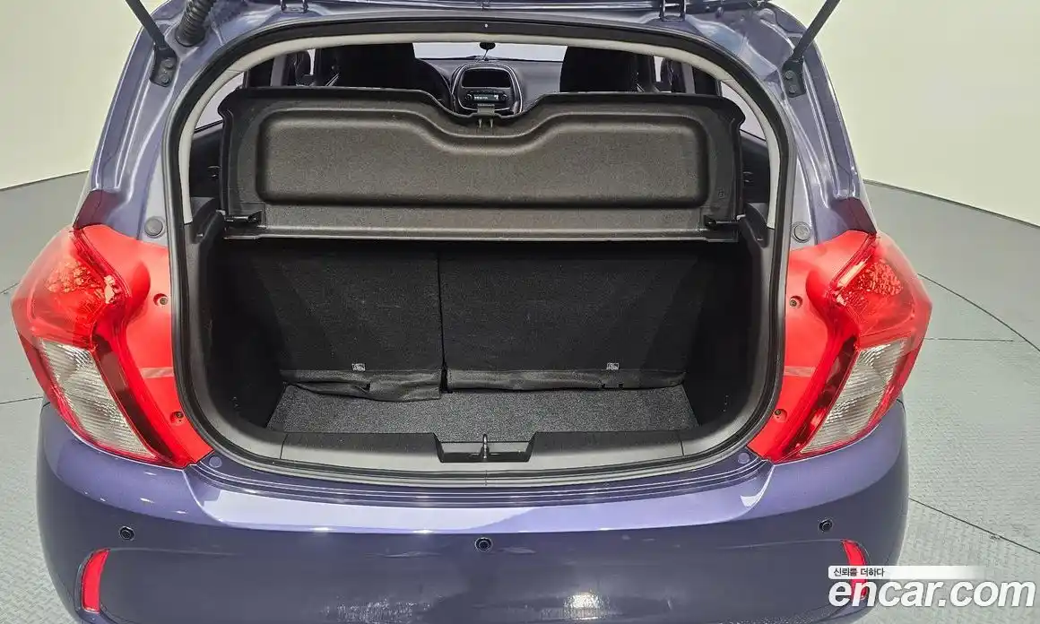 Chevrolet Spark 2017 1.0 Автомат в Москве № 37533, фото 18