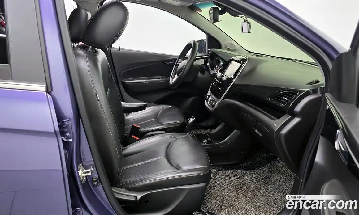 Chevrolet Spark 2016 1.0 Автомат в Москве № 38130, фото 15