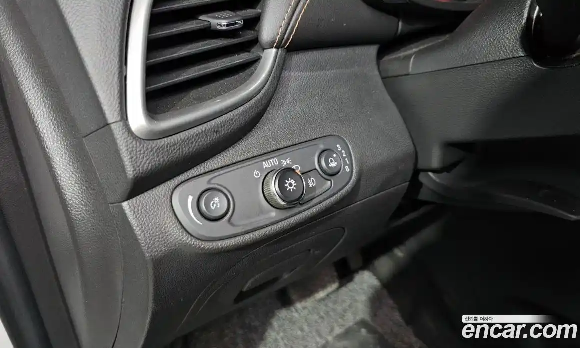 Chevrolet Trax 2018 1.6 Автомат в Москве № 38572, фото 20