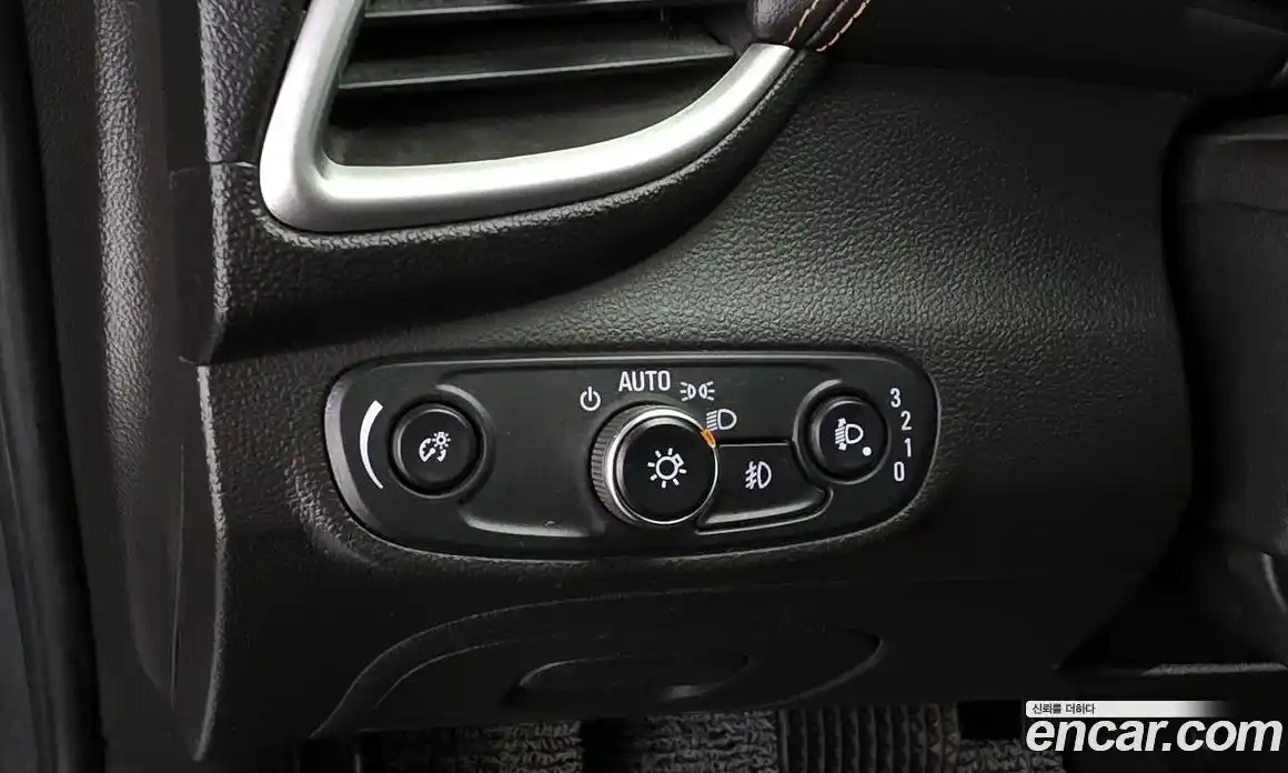 Chevrolet Trax 2018 1.4 Автомат в Москве № 39672, фото 19