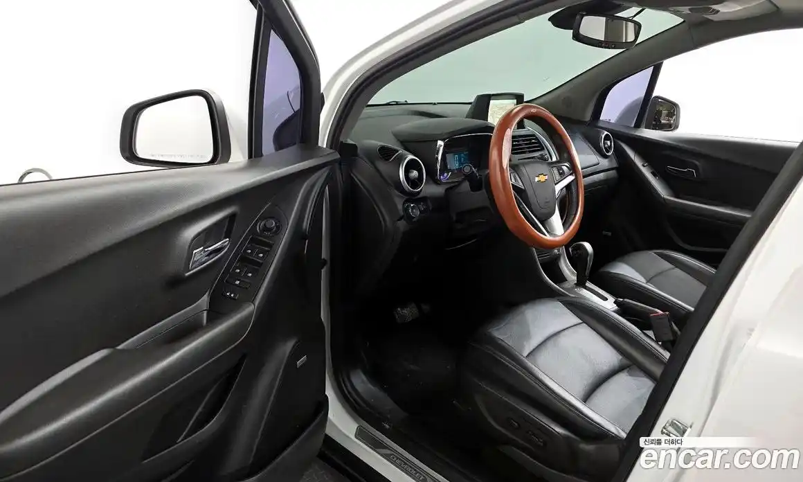 Chevrolet Trax 2016 1.4 Автомат в Москве № 39906, фото 15