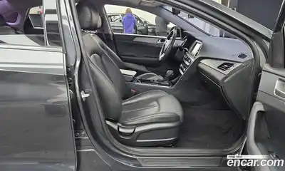 Hyundai Sonata 2019 2.0 Автомат в Москве № 43135, миниатюра 5