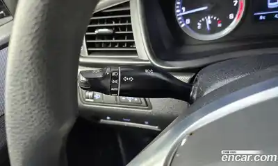 Hyundai Sonata 2019 2.0 Автомат в Москве № 43135, миниатюра 9