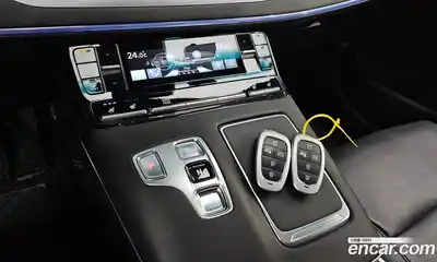 Hyundai Grandeur 2023 2.5 Автомат в Москве № 46986, миниатюра 8