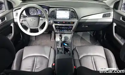 Hyundai Sonata 2016 2.0 Автомат в Москве № 48200, миниатюра 5
