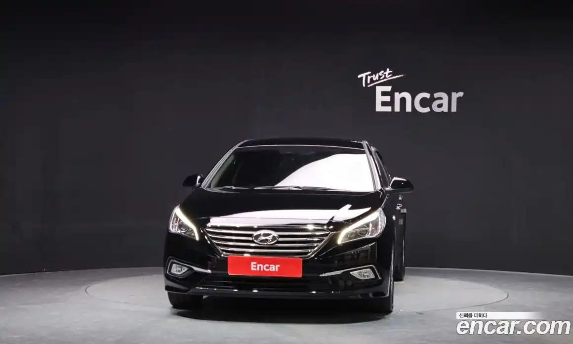 Hyundai Sonata 2016 2.0 Автомат в Москве № 48200, фото 6
