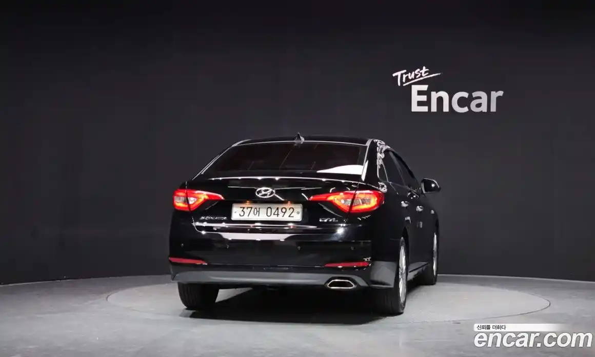 Hyundai Sonata 2016 2.0 Автомат в Москве № 48200, фото 7