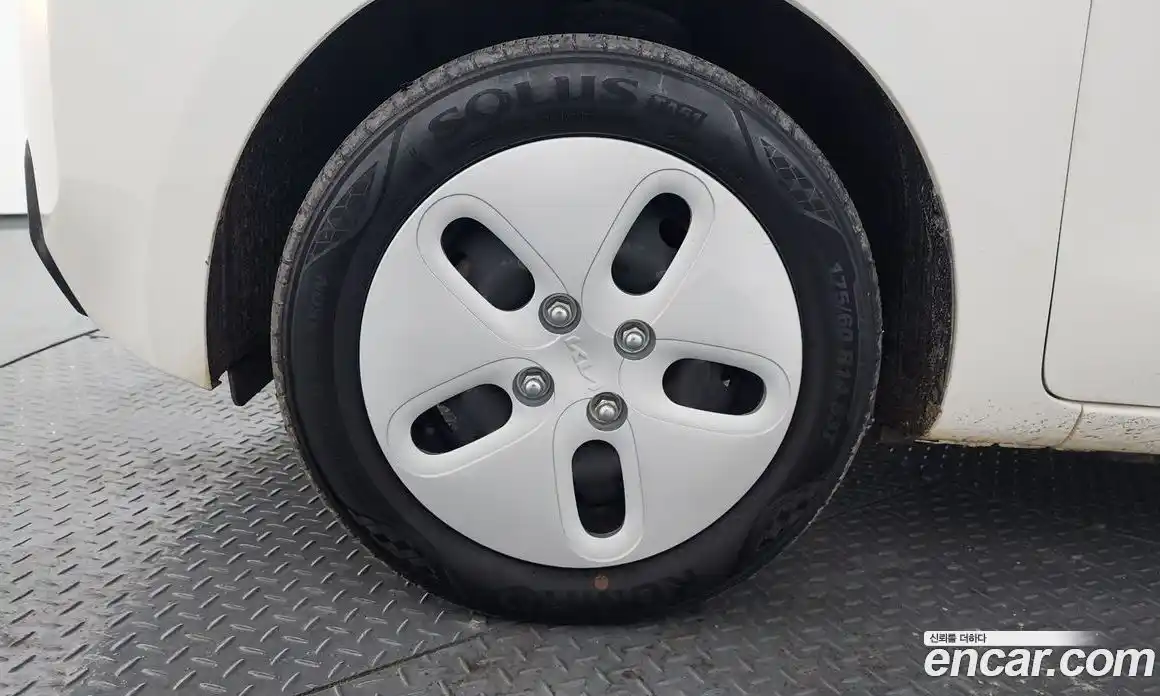 Kia Ray 2024 0.1 Автомат в Москве № 54292, фото 18