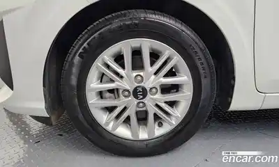 Kia Morning 2021 1.0 Автомат в Москве № 565, миниатюра 11