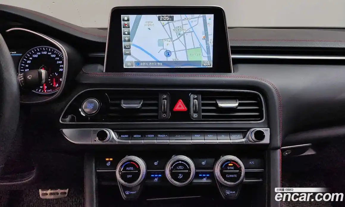 Genesis G70 2018 2.0 Автомат в Москве № 57296, фото 14